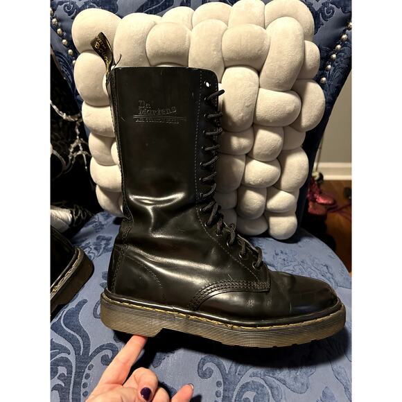 Dr Martens Black Leather 14 Eye Boots Made in England size 8/UK 6 - Picture 3 of 10